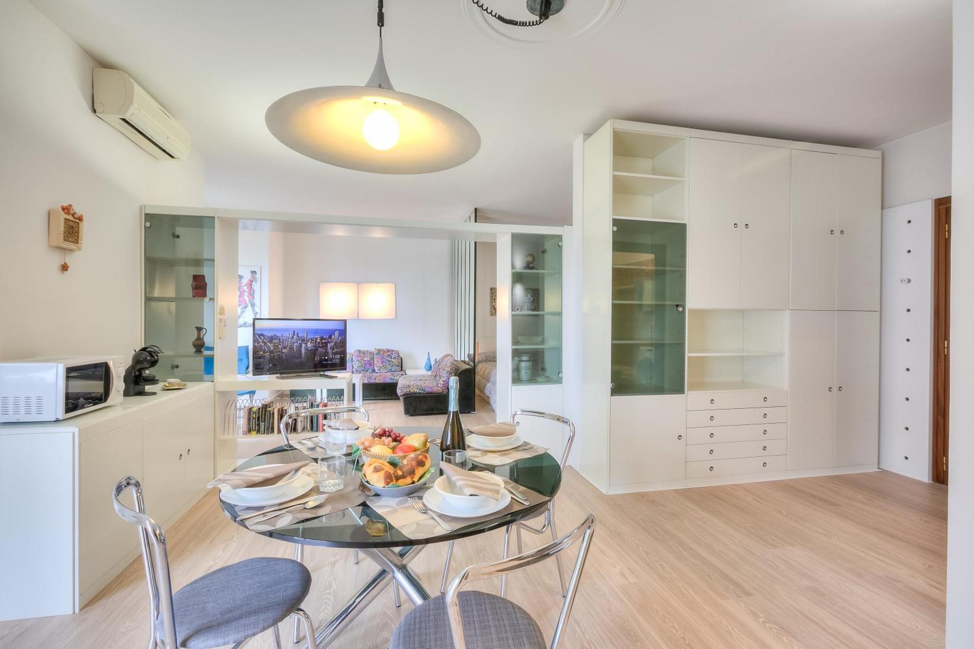 Casa Emma With Sea Glimpse - Happy Rentals 산레모 외부 사진